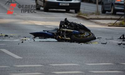 Под Красноярском мотоциклист без прав устроил аварию