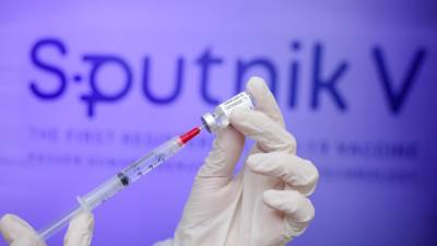 Российский "Спутник V" признали одной из лучших вакцин от коронавируса