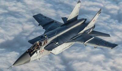Военные обнаружили американский самолет-разведчик над Чукотским морем