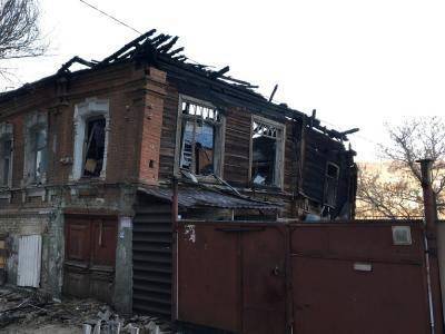В Саратовской области при пожаре в частном доме погибла женщина с двумя детьми
