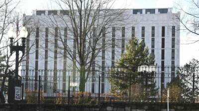 Пентагон “осадили” в посольстве России в США