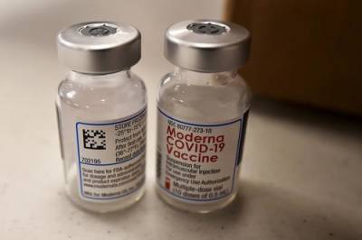 Гинцбург счел спорным признание Moderna лучшей вакциной от COVID-19