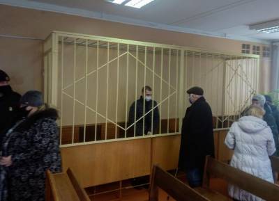 Суд отклонил апелляции витебских политзаключенных Юлии Кашеверовой и Артема Исакова