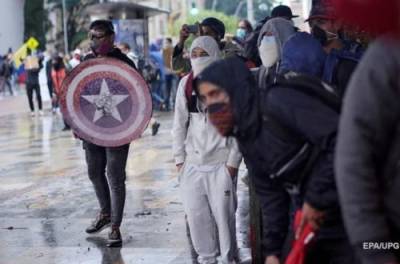 Протесты в Колумбии привели к гибели 23 человек