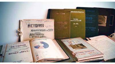 Найденные в тайнике документы о военных медиках опубликовали в Москве