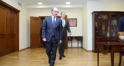 Айвазян на встрече с Лавровым обсудил процесс по Карабаху и вопрос пленных
