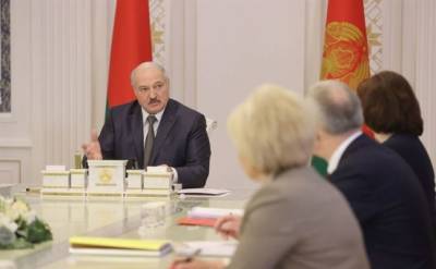 Лукашенко рассказал о том, каким должен быть госслужащий в Белоруссии
