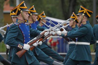 Кремлевской страже - 85 лет: как устроен президентский полк