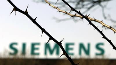 Перед приездом вице-премьера в Крым с насосов пропали логотипы Siemens