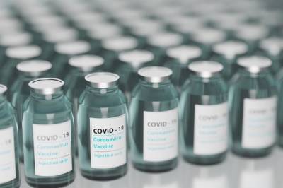 Гинцбург считает спорным признание Moderna лучшей вакциной от COVID-19
