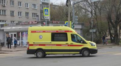Переломанных пассажиров тащили из салона: в Ярославле столкнулись два автобуса
