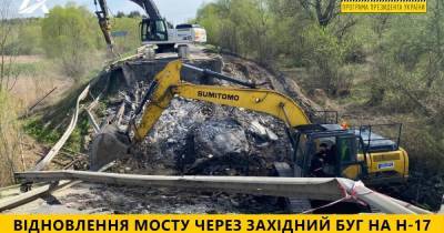 Глава "Укравтодора" Кубраков: Начаты подготовительные работы для восстановления разрушенного моста на Львовщине