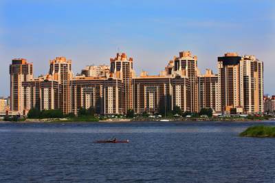 Петербург попал в топ-10 городов по росту цен на элитное жилье