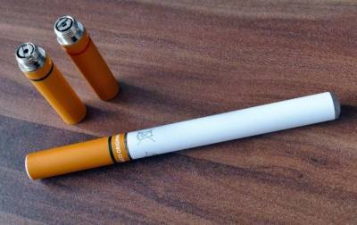 В России хотят запретить использование жидкостей для электронных сигарет