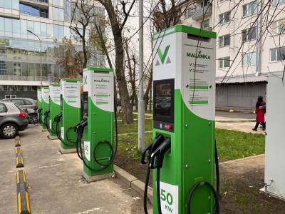В Гродно установят еще три зарядных комплекса для электромобилей