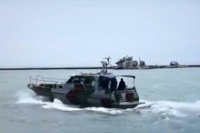 CNN показал издевательский сюжет о катерной «мощи» ВМС Украины