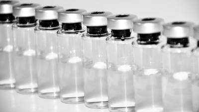 Однокомпонентная вакцина "Спутник Лайт" эффективна против всех новых штаммов COVID-19
