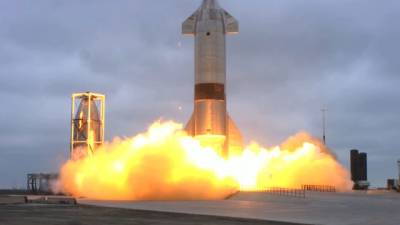 Илон Маск - SpaceX впервые успешно приземлила прототип ракеты Starship - hubs.ua