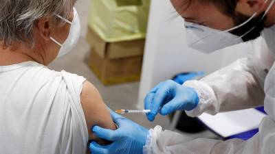 Инфекционист усомнился в критериях решения Всемирного конгресса вакцин