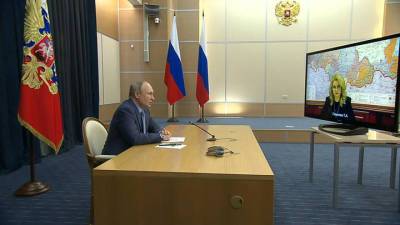 Путин сравнил отечественные вакцины от ковида с автоматом Калашникова