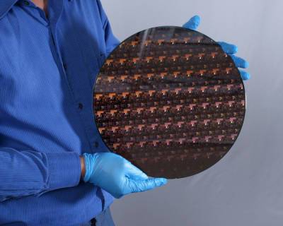 IBM представила первую в мире 2-нанометровую технологию изготовления чипов, она обеспечит прирост производительности на 45%