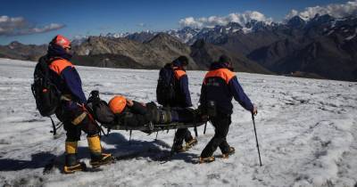 Альпиниста из Ставрополья эвакуировали со склона Эльбруса