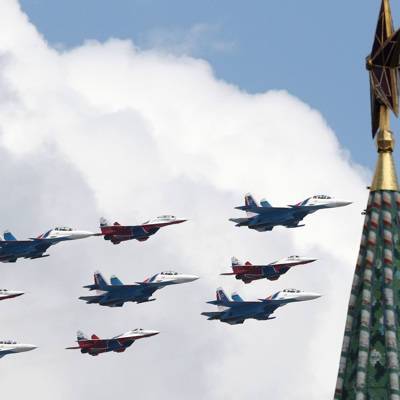 Шойгу доложил Путину о ходе подготовки к параду Победы 9 мая на Красной площади