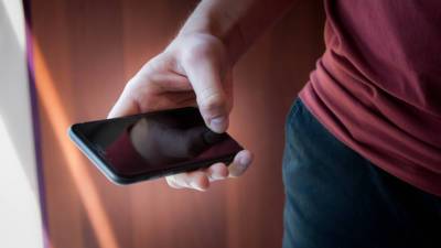 Эксперт: приложения в смартфоне могут красть данные пользователя
