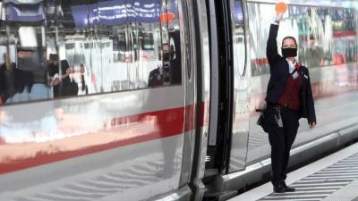 Трудности с покупкой билетов: Deutsche Bahn создает проблемы немецким пенсионерам