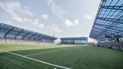 В «Оренбурге» заявили, что планируют завершить реконструкцию стадиона к лету 2022 года