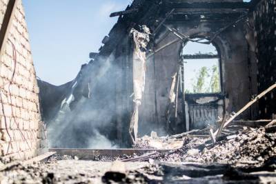 Стало известно о разрушениях после обстрела ДНР