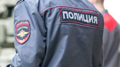 Полицейские подстрелили напавшего на них мужчину с ножом в Челябинске