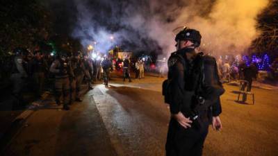 Беспорядки в Иерусалиме: жители арабского квартала забросали камнями полицейских