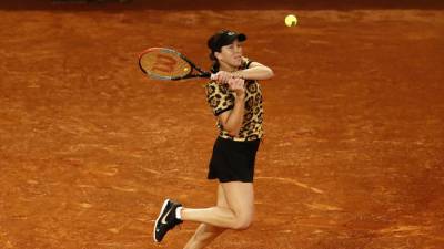 Павлюченкова проиграла Соболенко в полуфинале турнира WTA в Мадриде