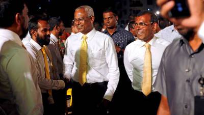Бывший президент Мальдив ранен при взрыве в столице страны