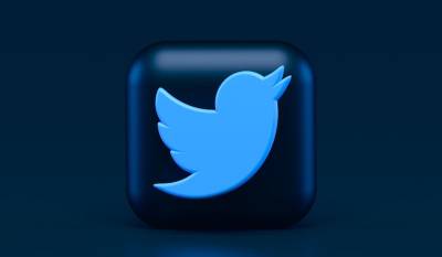 Twitter приостановил действие аккаунта, публиковавшего сообщения от имени Трампа