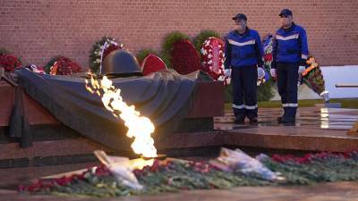 В преддверии Дня Победы в Москве провели профилактику Вечного огня