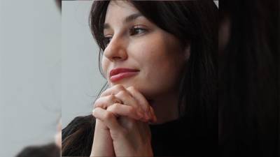 Блогер Лена Миро назвала незаслуженным хейт в адрес тиктокерши Дины Саевой
