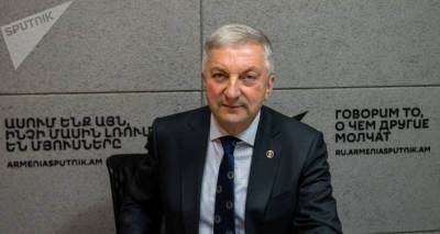 Помочь, но не "тостами": экономист из Диаспоры хочет начать в Армении новый курс