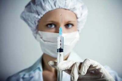 В Ярославле начали делать вакцинацию от COVID-19 прямо в торговых центрах