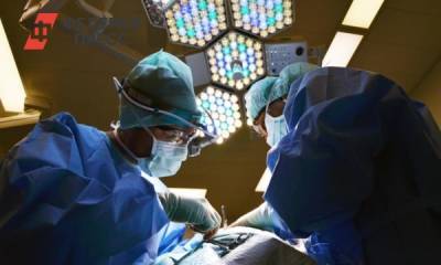 Кузбасские хирурги удалили огромную опухоль у пенсионерки