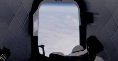 Компания Blue Origin Безоса обещает запустить туристический полет в космос летом 2021 года