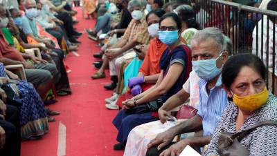 Индия вновь установила антирекорд по числу заболевших коронавирусом