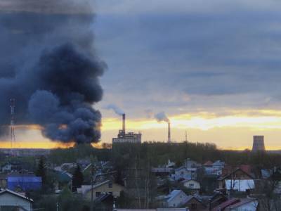 В Твери горело производственное здание