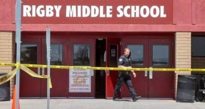 Шестиклассница открыла стрельбу из пистолета в школе: трое пострадавших. ФОТО