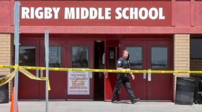 В США шестиклассница в школе открыла стрельбу из пистолета: есть пострадавшие