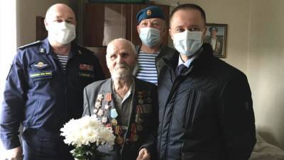 Тверского десантника-ветерана Великой Отечественной войны поздравили с 9 мая