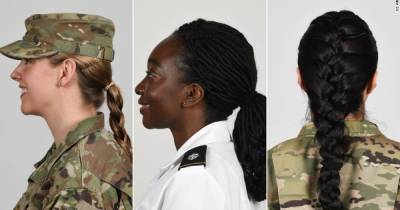 Женщинам-военнослужащим США разрешили собирать волосы в хвостик при ношении любой формы