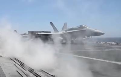 США заявили о скорой переброске на Аляску истребителей F-16 из-за «бесконечных» Су-35 ВКС РФ