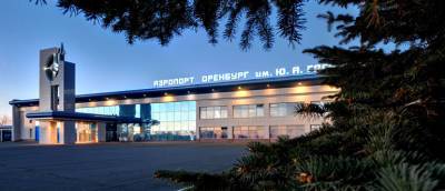 В Оренбурге из-за неисправности экстренно сел Boeing 738, летевший в Москву
